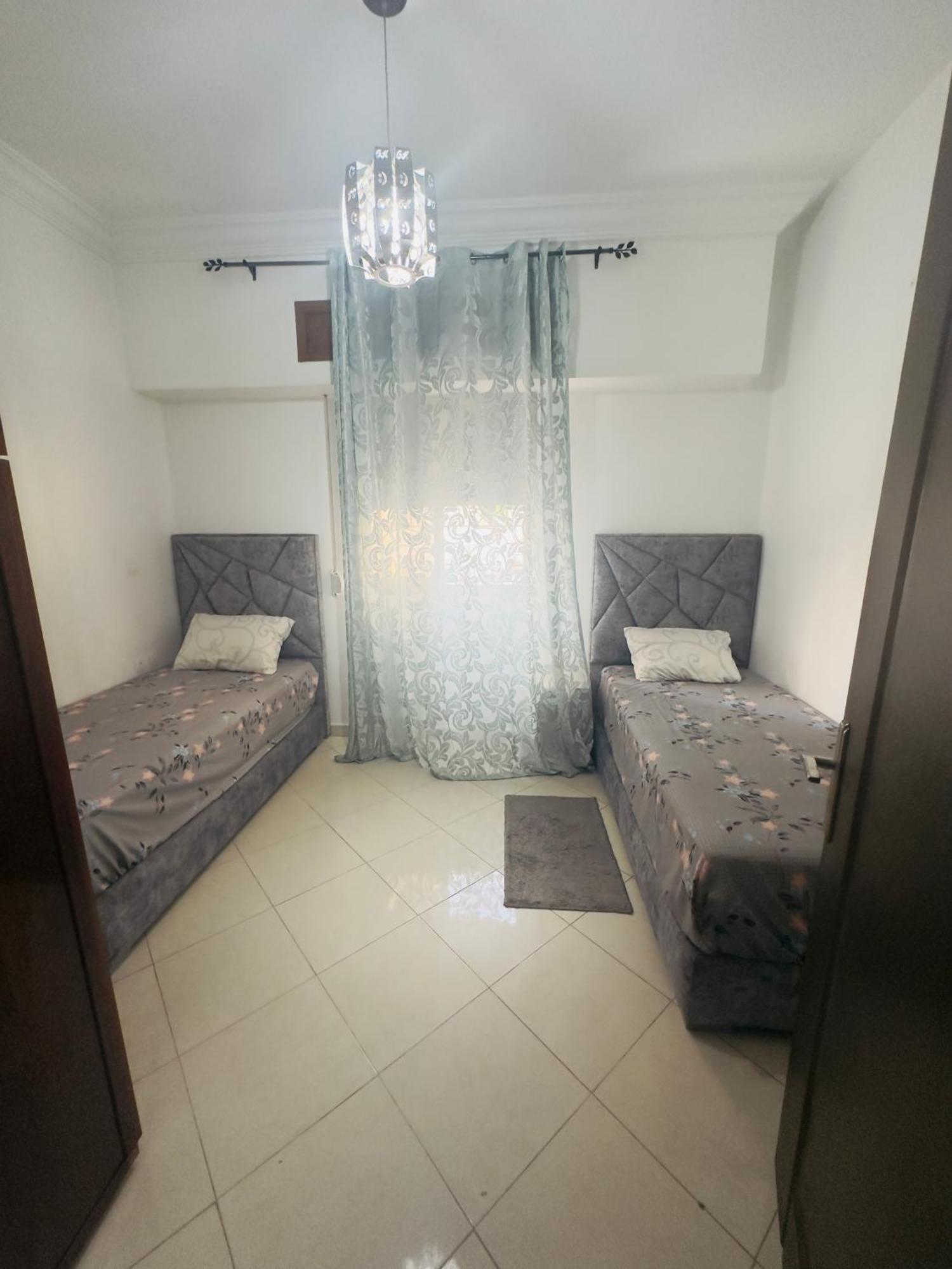 Appartement Plage A Vos Pieds, Gare A 5 Min Et Parking Gratuit Charf Exterior photo